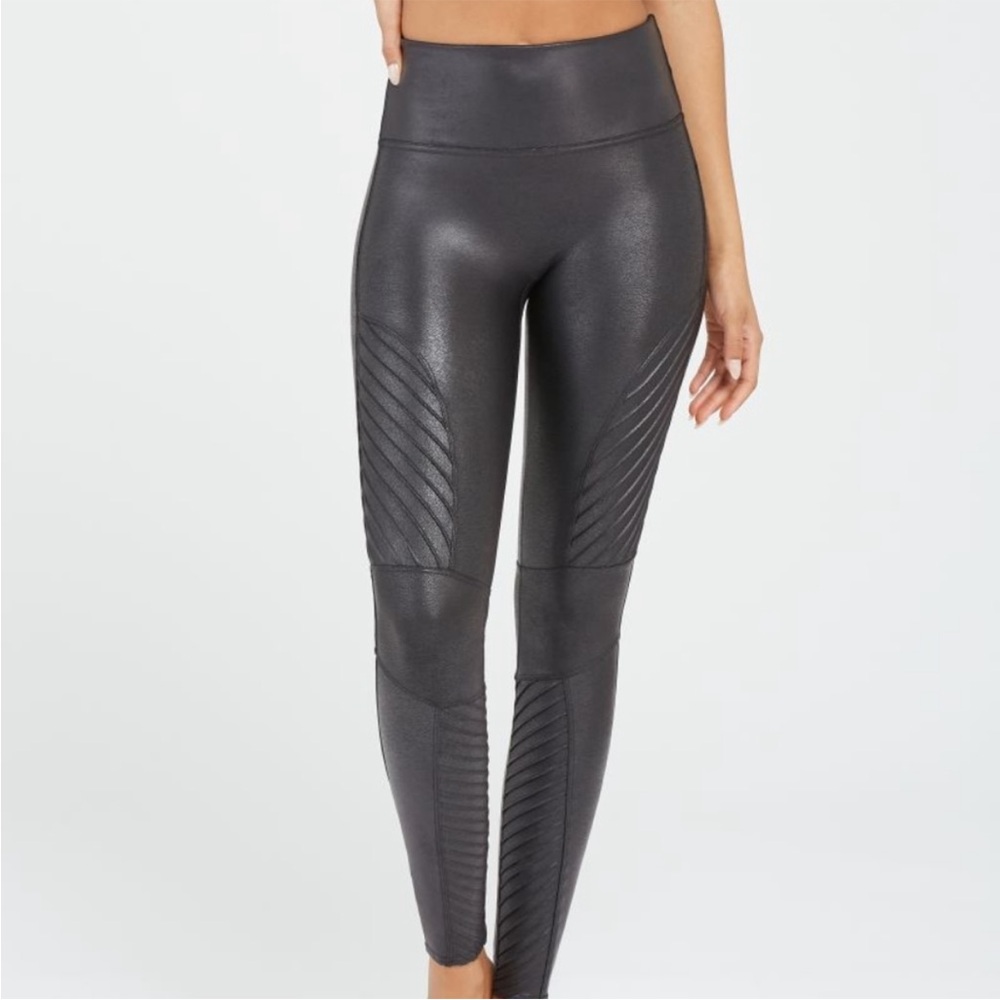 Spanx Moto Leggings 20136R Leggings Size Medium